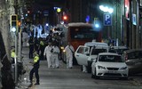 Vụ đâm xe Barcelona: Nghi can chính vẫn trốn thoát, không có nạn nhân người Việt